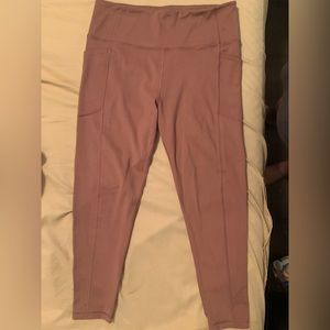 Lightly used exercise/ yoga pants.